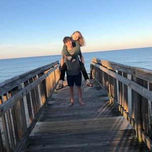 Meet your Posher, Gabrielle